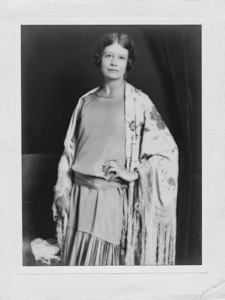 Dorothy Eleanor Dodds (1897-1981)