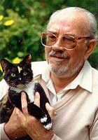 Hubert du Plessis with cat